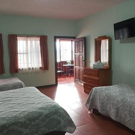 Hotel Las Brumas 迦太基 外观 照片