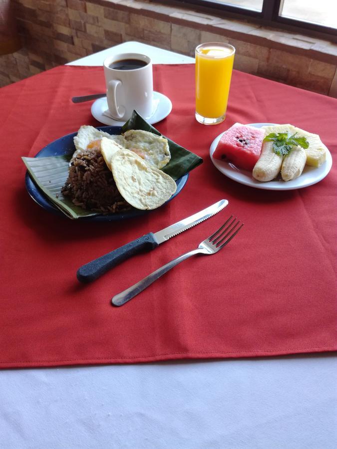 Hotel Las Brumas 迦太基 外观 照片