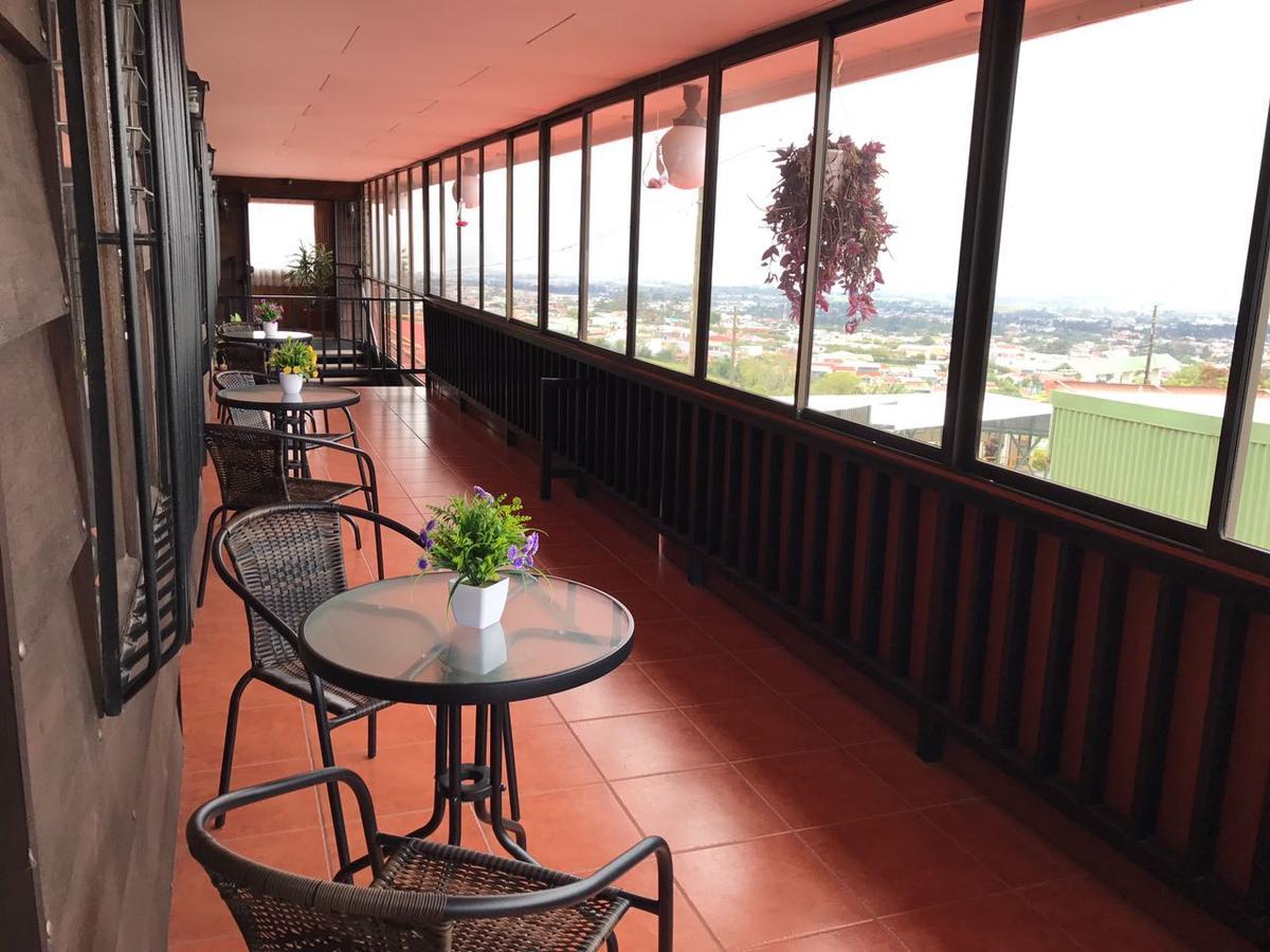 Hotel Las Brumas 迦太基 外观 照片